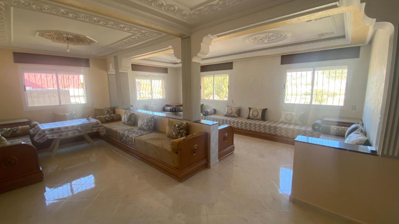 Big Appartement In Ksar Sgher And Close Alcácer-Ceguer Exterior foto